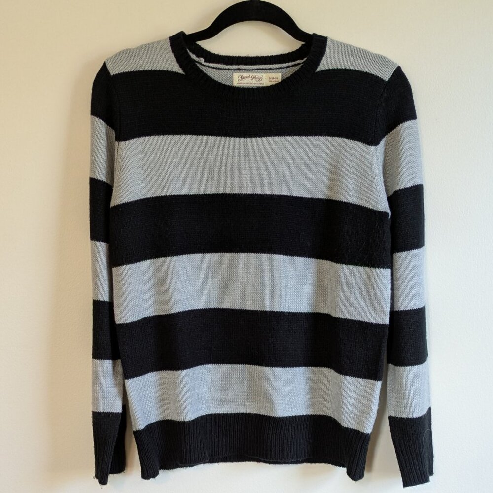 Black and Grey Striped Crew Neck Pullover Sweater